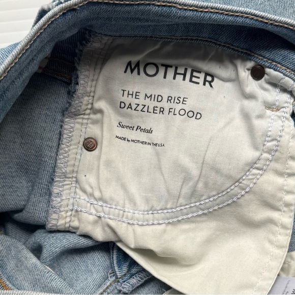 Mother The Mid Rise Dazzler Flood Jeans in Sweet Petals Size 25 - Picture 7 of 9